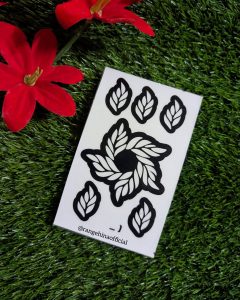 Home 52 Reusable Henna Stencil - Gt91